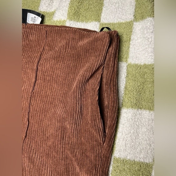 Primark Brown Corduroy Pants​​​​ - Picture 6 of 9